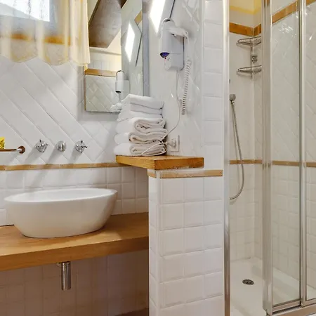 Stunning In With Sauna * 폴리뇨