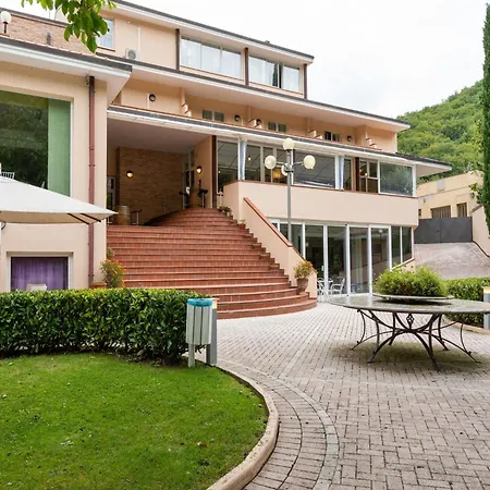 Stunning In With Sauna Vakantiehuis *