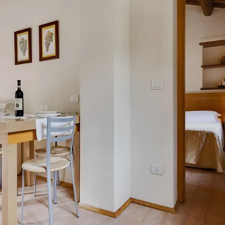 Casa de Férias Stunning In With Sauna Foligno