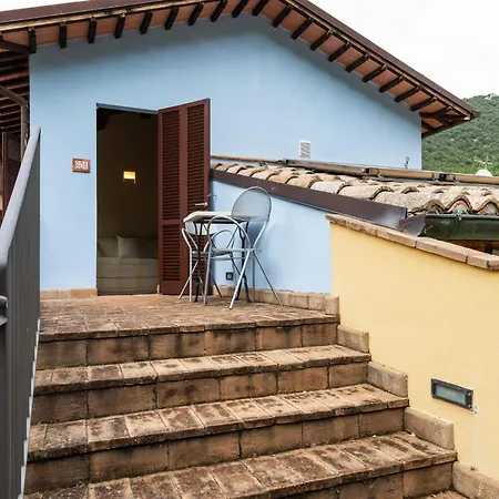 Tatil Evi Stunning In With Sauna Foligno