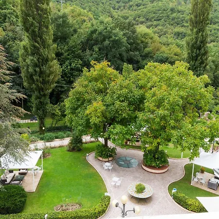 Stunning In With Sauna Foligno