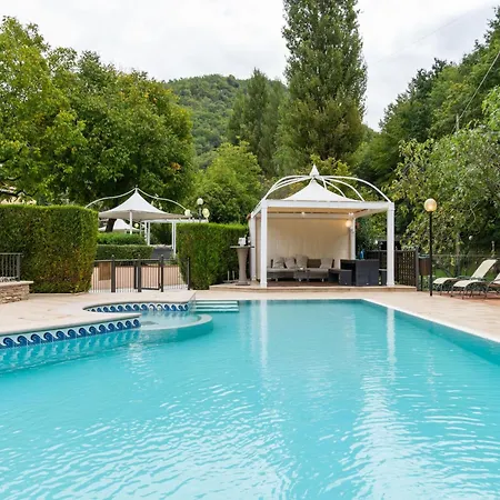 Casa de Férias Stunning In With Sauna